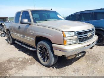 Salvage Chevrolet Silverado 1500