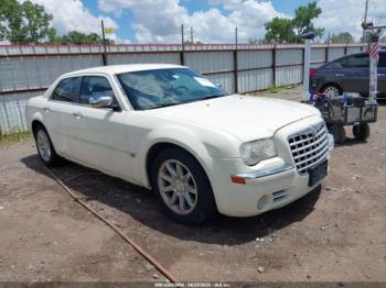  Salvage Chrysler 300c