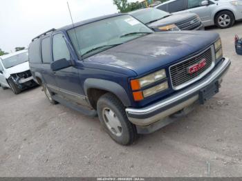  Salvage GMC Suburban 1500