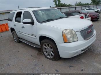  Salvage GMC Yukon