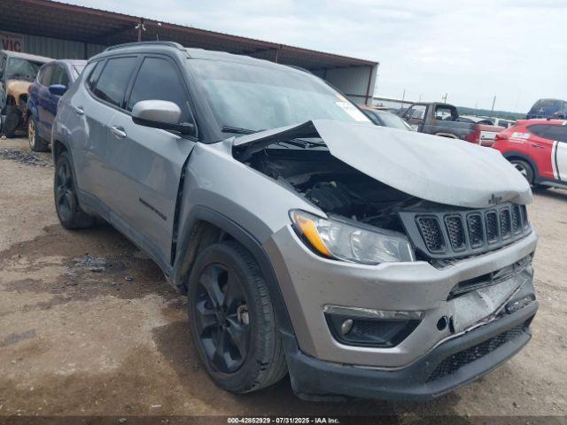  Salvage Jeep Compass