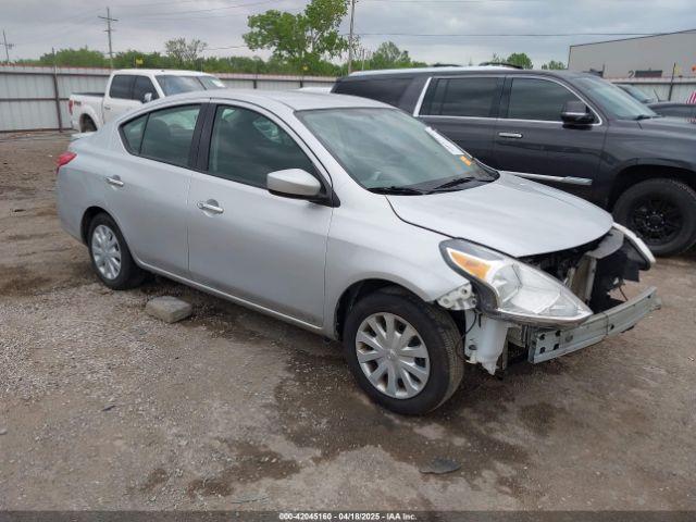  Salvage Nissan Versa