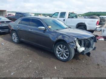  Salvage Chrysler 300