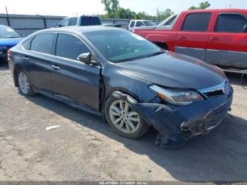  Salvage Toyota Avalon