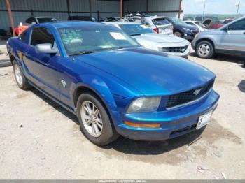  Salvage Ford Mustang