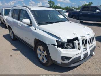  Salvage Jeep Compass