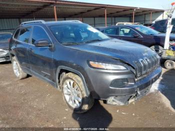  Salvage Jeep Cherokee