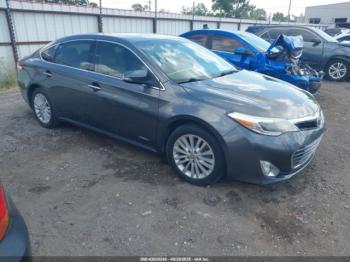  Salvage Toyota Avalon Hybrid
