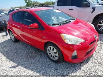  Salvage Toyota Prius c