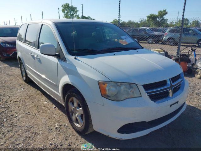  Salvage Dodge Grand Caravan