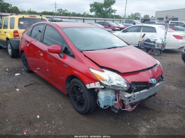  Salvage Toyota Prius