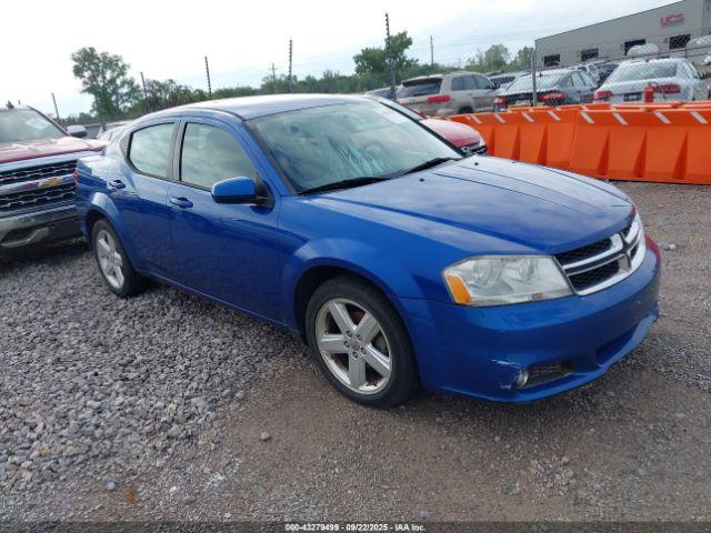  Salvage Dodge Avenger