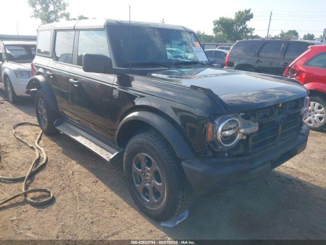  Salvage Ford Bronco