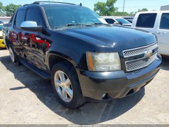  Salvage Chevrolet Avalanche 1500