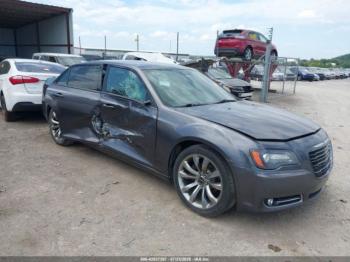  Salvage Chrysler 300