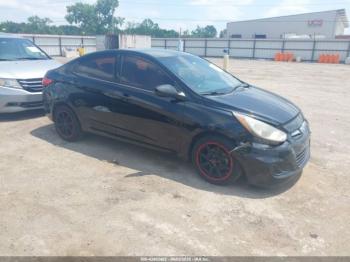 Salvage Hyundai ACCENT