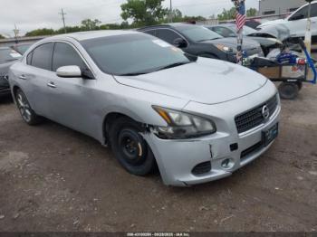 Salvage Nissan Maxima