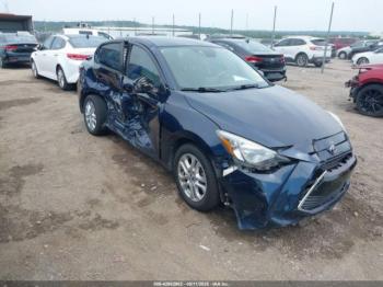 Salvage Toyota Yaris