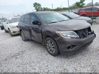  Salvage Nissan Pathfinder