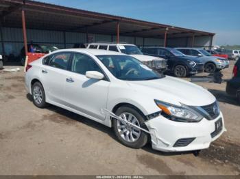  Salvage Nissan Altima
