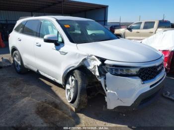  Salvage Kia Sorento