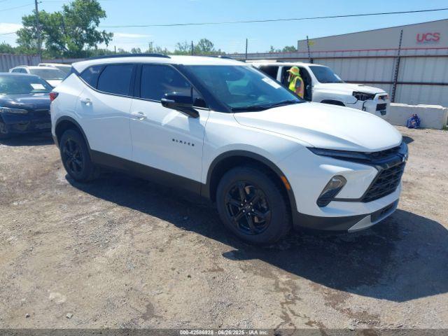  Salvage Chevrolet Blazer