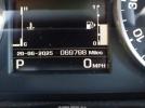 Land Rover LR4 Image 14