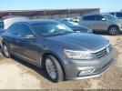 Volkswagen Passat 1.8t Se Image 1
