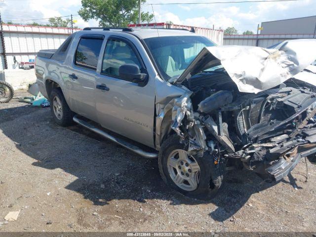  Salvage Chevrolet Avalanche 1500