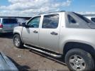 Chevrolet Avalanche 1500 Ls Image 15
