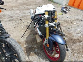  Salvage Suzuki Gsx-r750