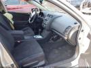 Nissan Altima Image 8