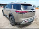 Nissan Pathfinder Platinum 4wd Image 2