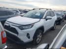 Toyota RAV4 Xle Image 3