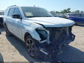  Salvage Ford Expedition