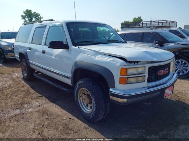  Salvage GMC Suburban 2500