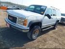GMC Suburban 2500 Sl Image 18