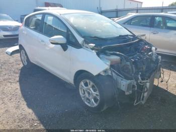  Salvage Ford Fiesta