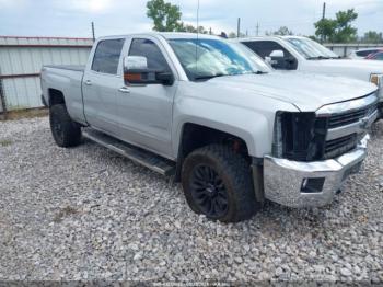  Salvage Chevrolet Silverado 2500