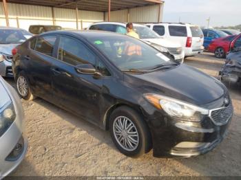  Salvage Kia Forte
