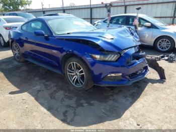 Salvage Ford Mustang