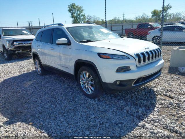  Salvage Jeep Cherokee