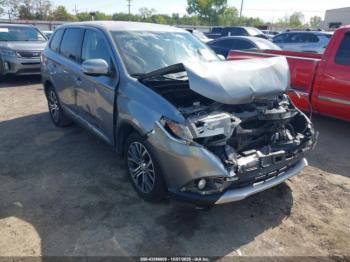  Salvage Mitsubishi Outlander