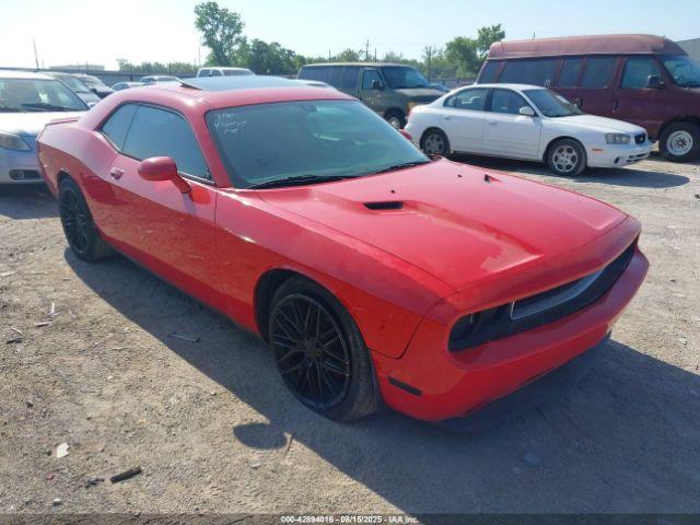  Salvage Dodge Challenger