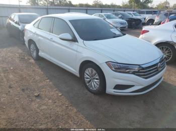  Salvage Volkswagen Jetta