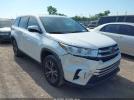 Toyota Highlander Le Image 1