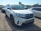 Toyota Highlander Le Image 15