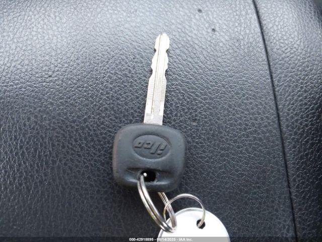 Toyota Highlander Le Image 5