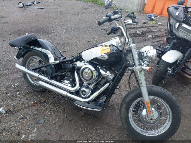  Salvage Harley-Davidson Flhc