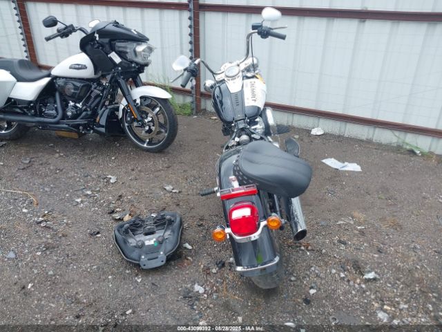 Harley-Davidson Flhc Image 9